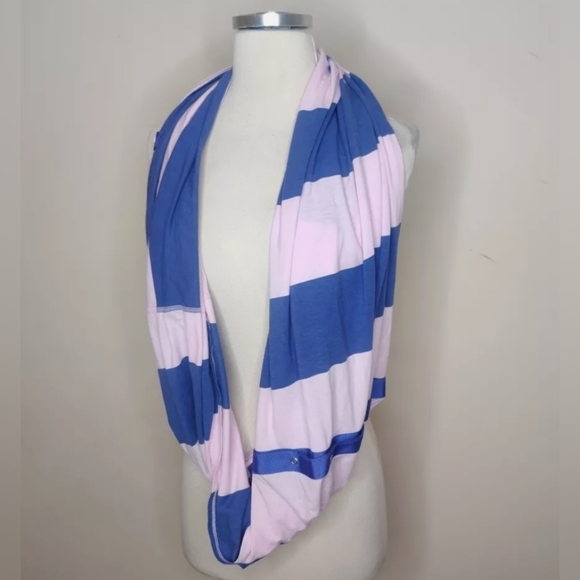 Lululemon Vinyasa Vitasea Infinity Scarf Pink & Purple Striped - Picture 2 of 5